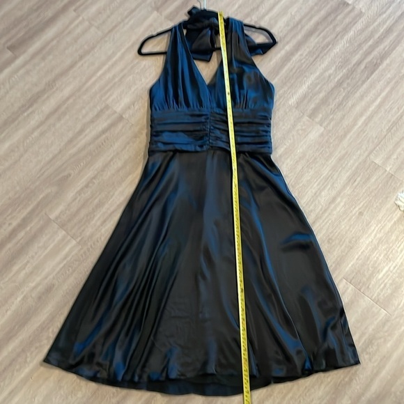 Harold’s Women’s Mini Dress Size 10 Black 100% Silk Marilyn Style Cocktail - Picture 14 of 15